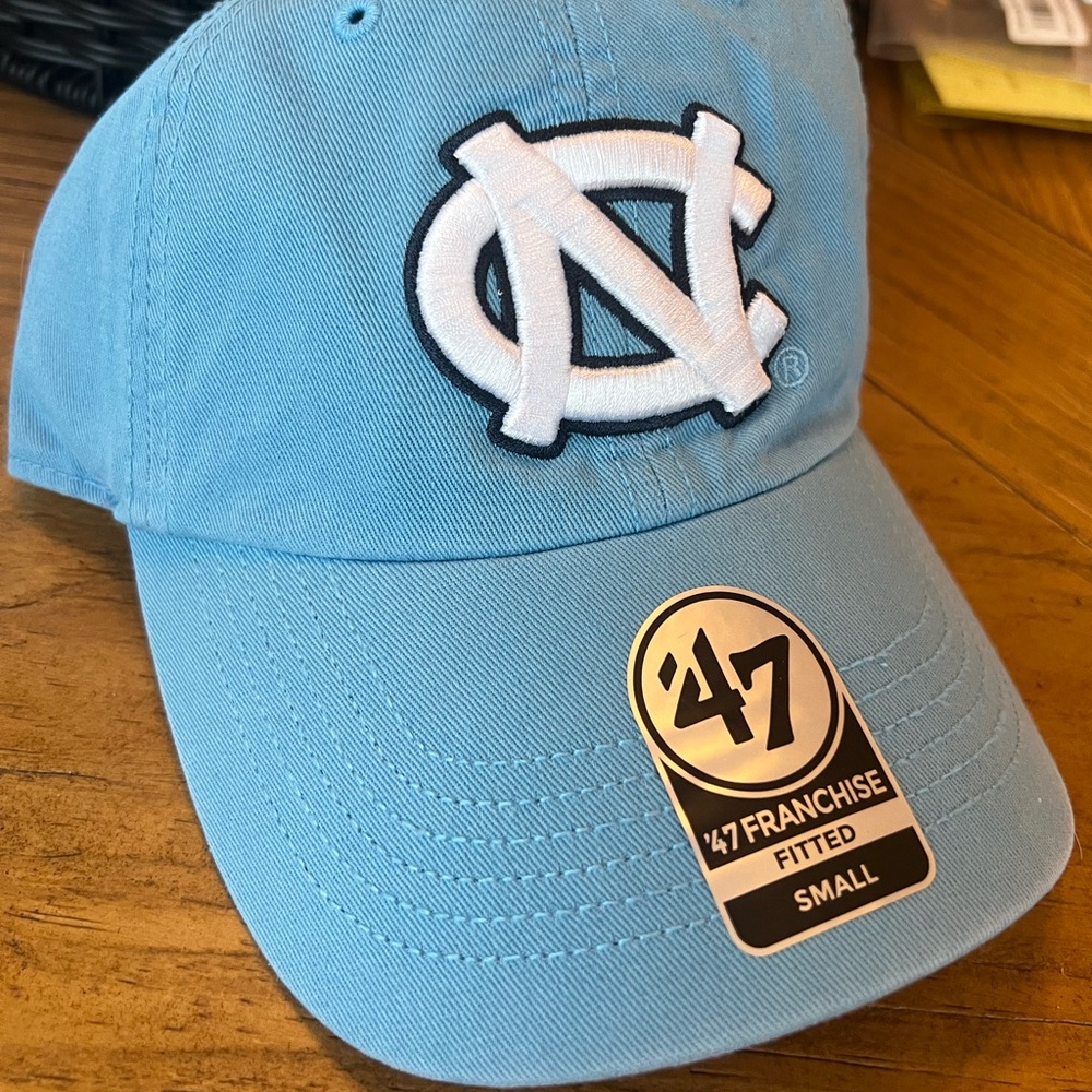 North Carolina Tarheels hat